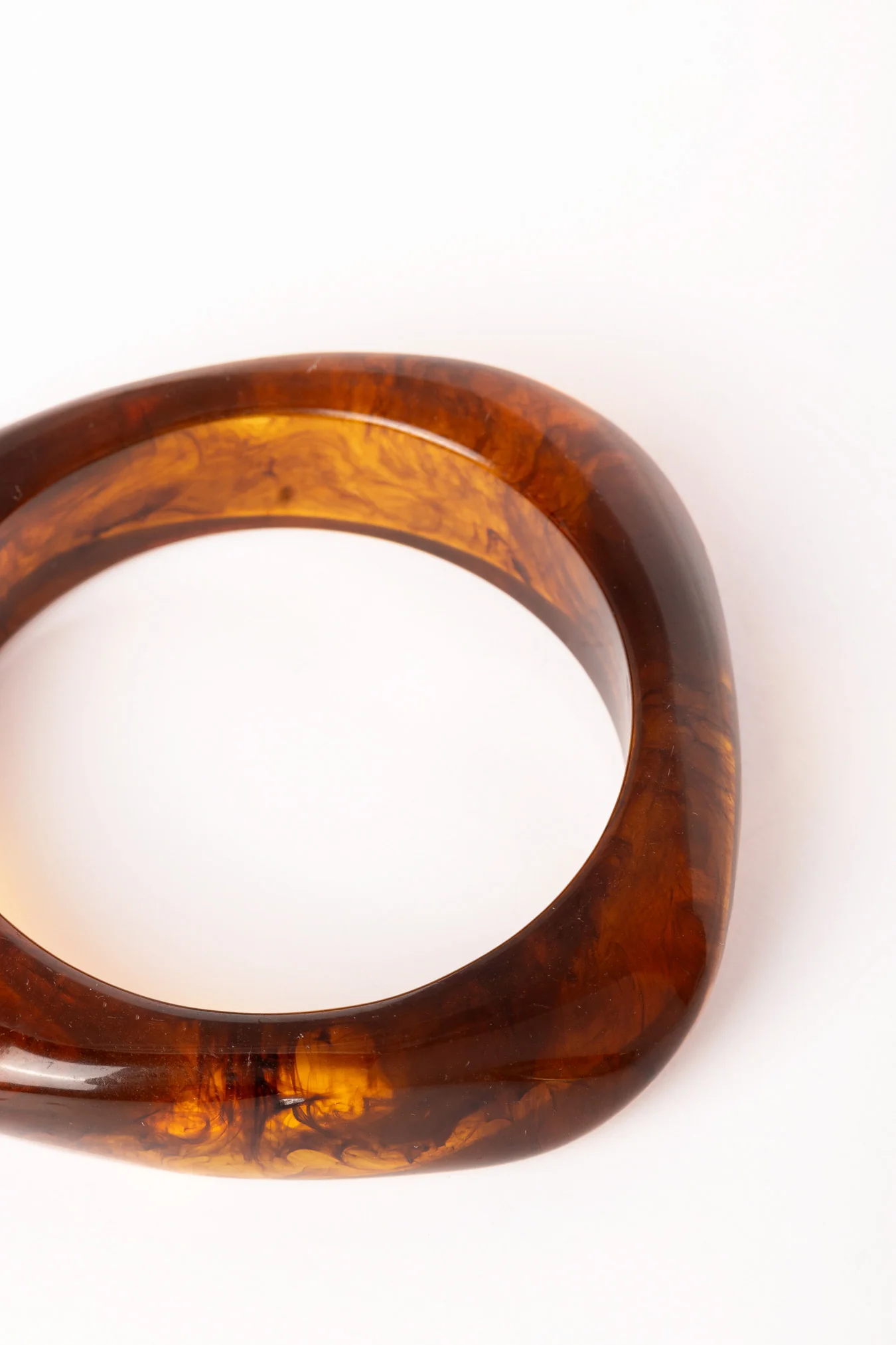 Brazalete Regina Ámbar - Image 3