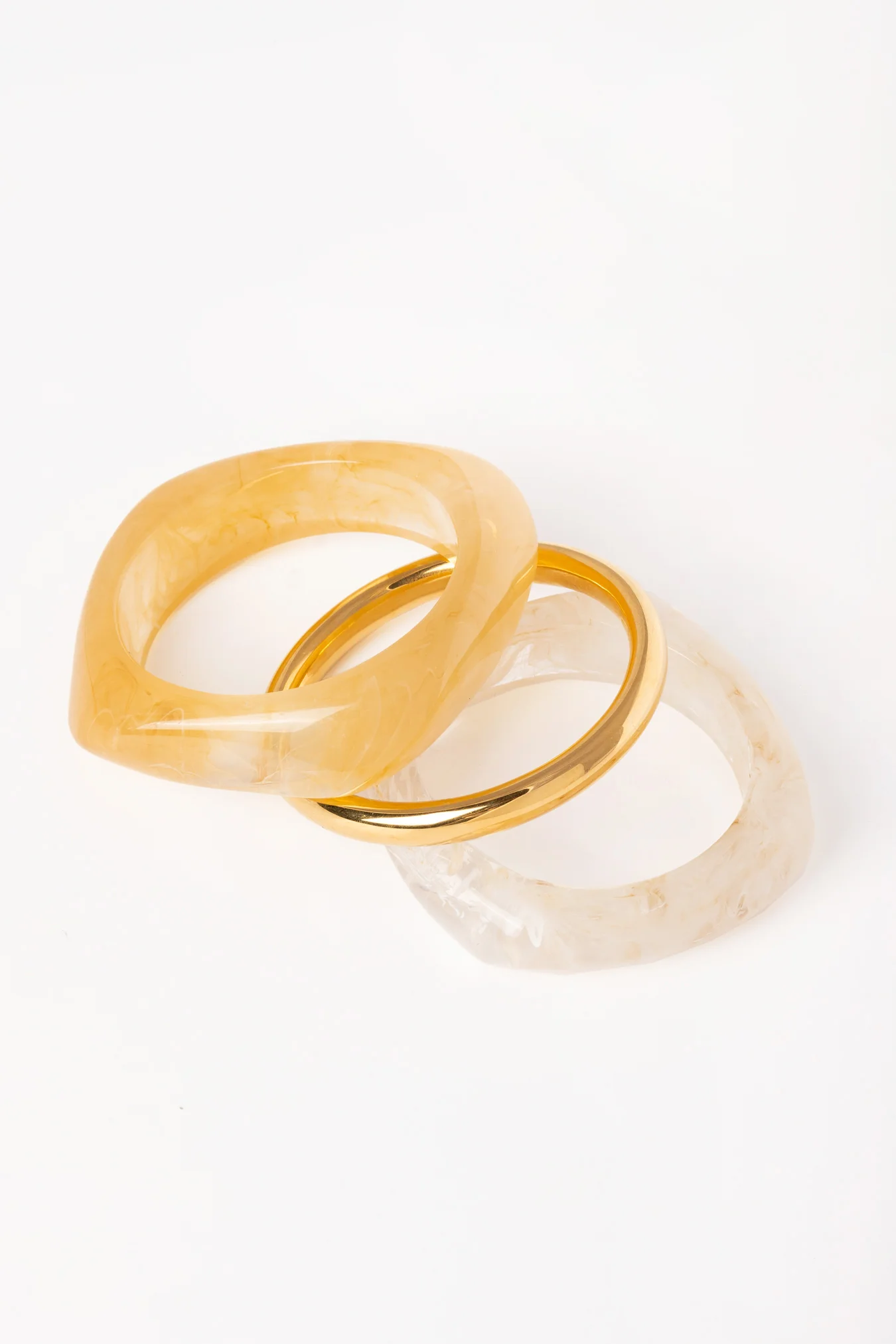 Brazalete Regina Beige - Image 4