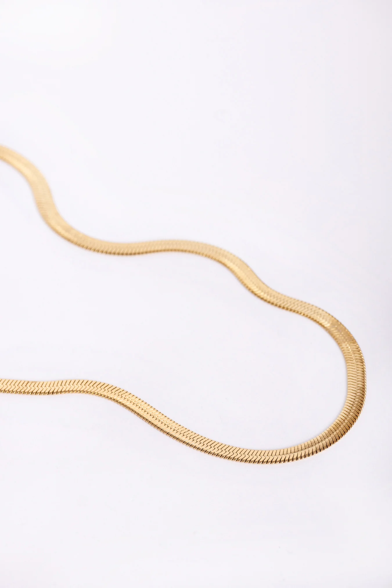 Plain Chain Necklace - Image 3