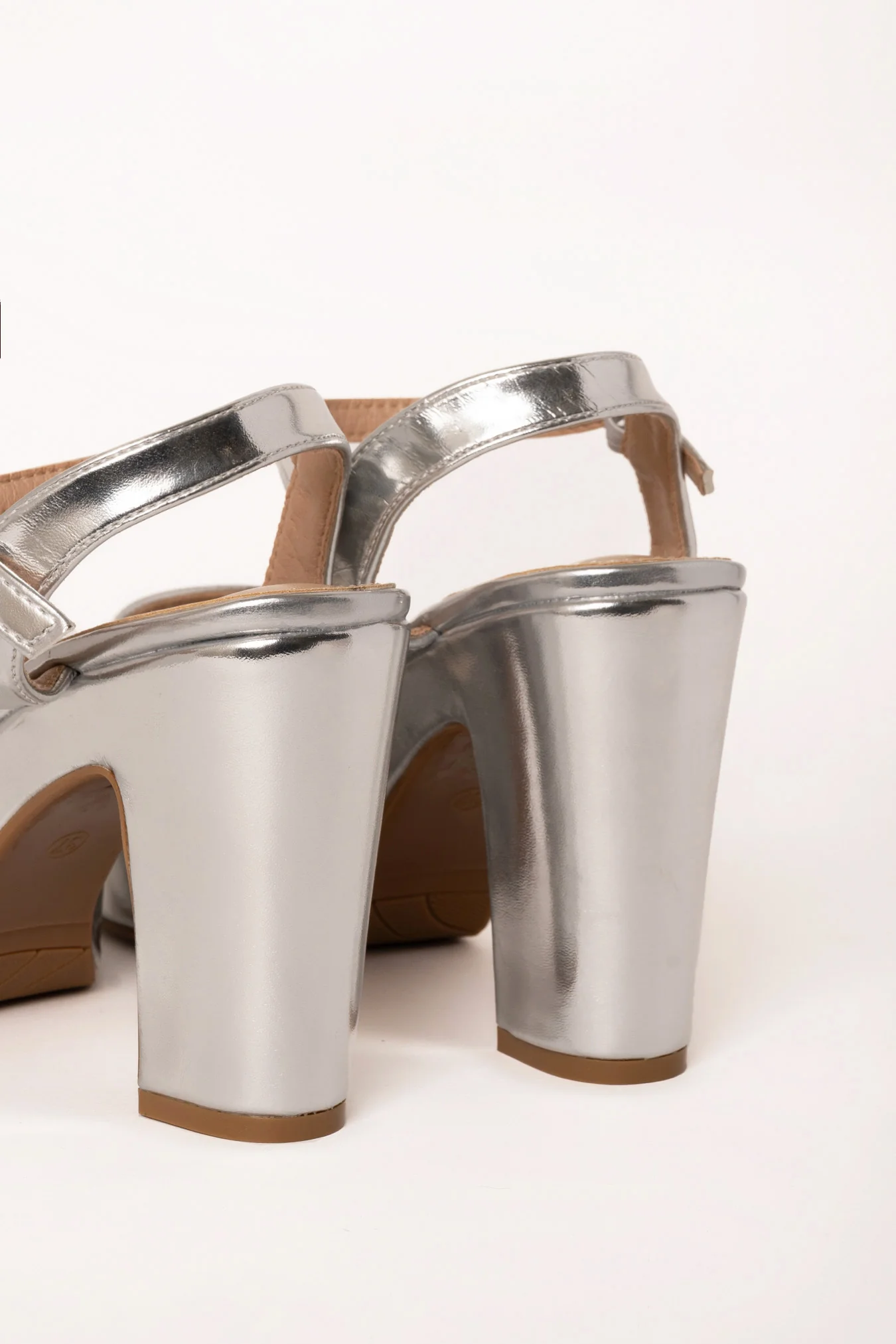 Sandalia Step Silver - Image 7