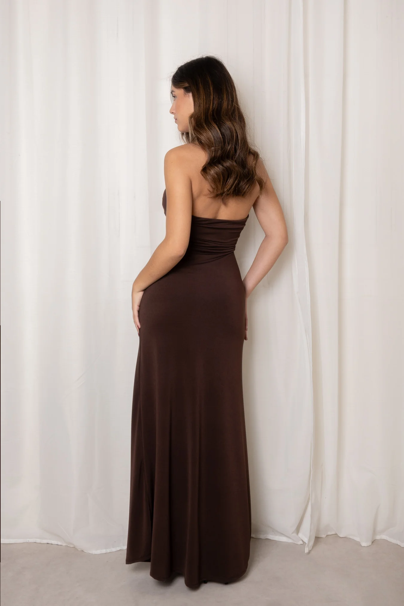 Vestido Bella Marrón - Image 3
