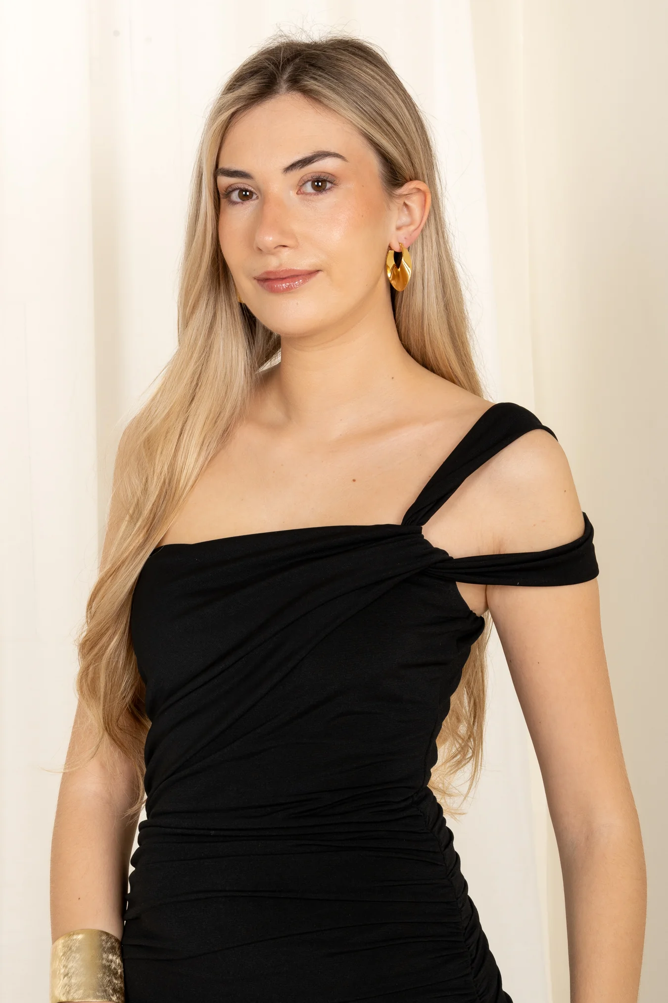 Vestido Gianna Negro - Image 3